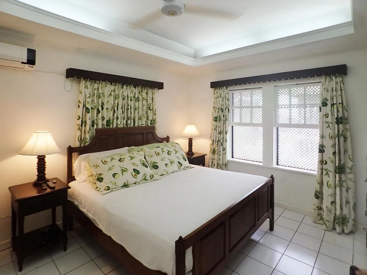 Sea Spray 50 Steps To The Sea Three Bedroom Villa Duncans